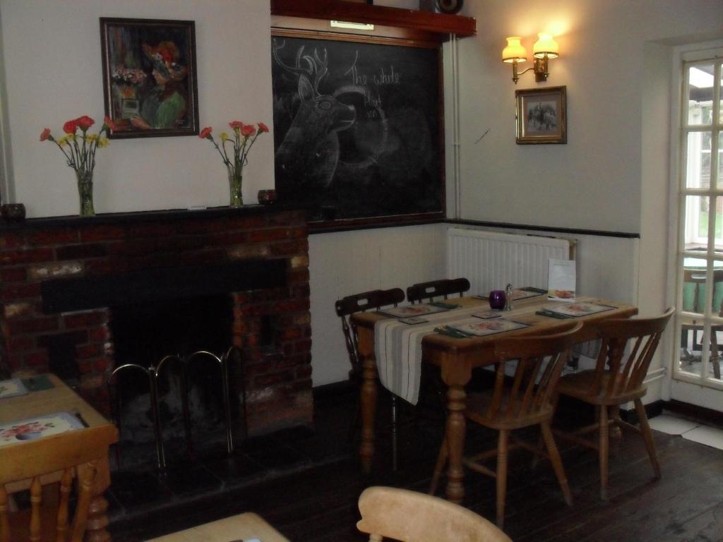 White Hart Hotel By Greene King Inns Braintree Ngoại thất bức ảnh